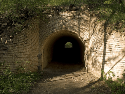 Один з тунелів Лисогірського форта