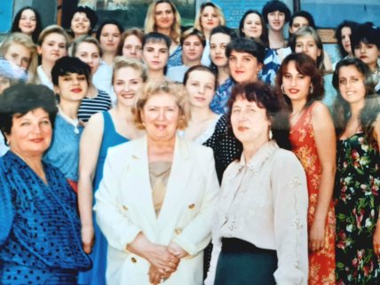 евгения леонидовна стоянова мать юрия стоянова