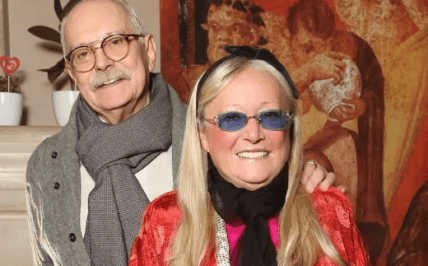 Як виглядає дружина Михалкова