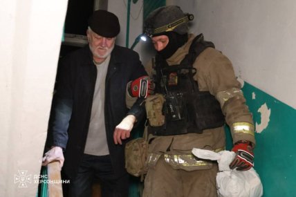 Евакуація мешканців. Фото: ДСНС України