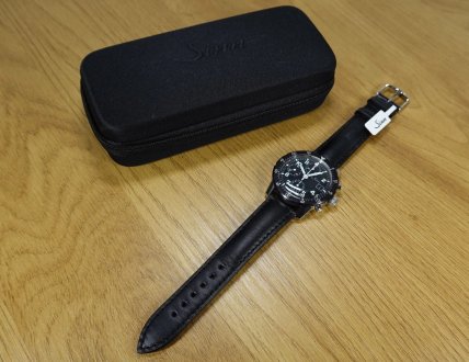 Часы Sinn 103 B HD с футляром