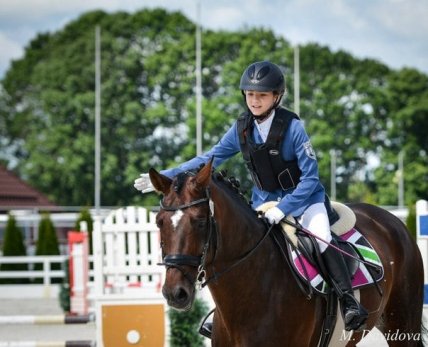 Аліса Труханова дочка Труханова