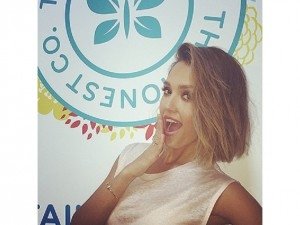 Джессика Альба решила изменить имидж