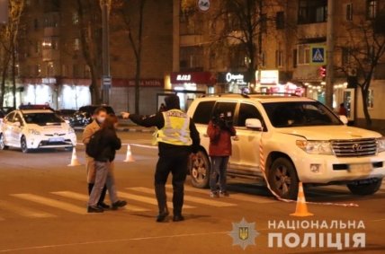 В Харькове на проспекте Науки внедорожник сбил 2 детей