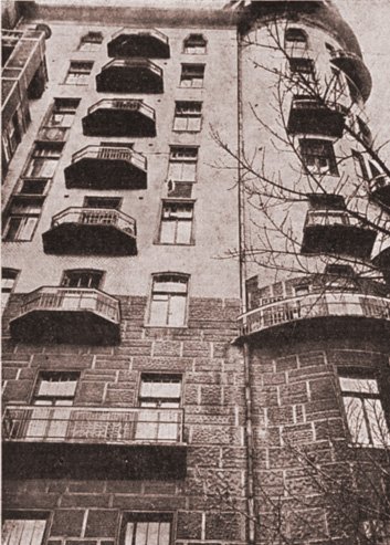 Хмарочос Гінзбург. Фото — Вікіпедія.