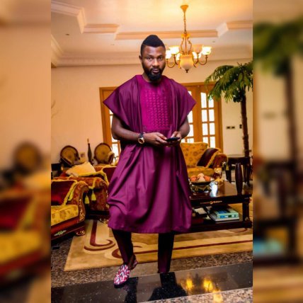 Джуліус Агахова