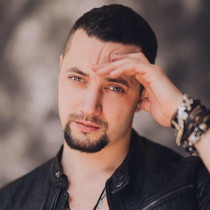 Стас Шурінс