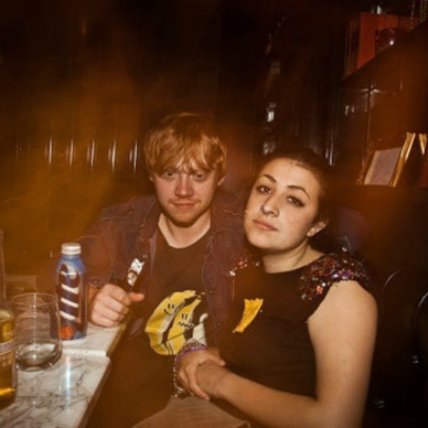 Руперт Гринт с женой