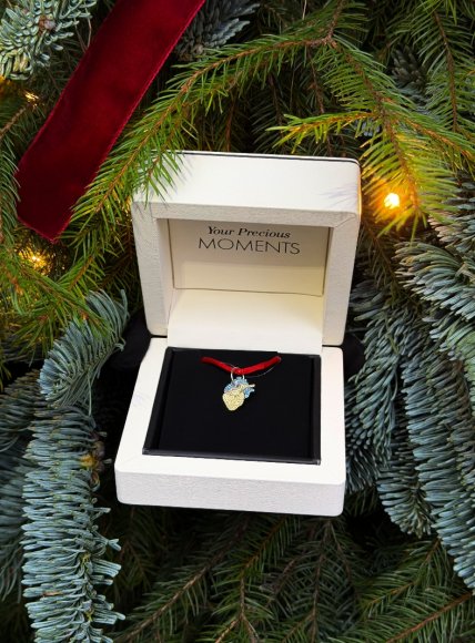 Підвіс-серце SOVA x FROLOV