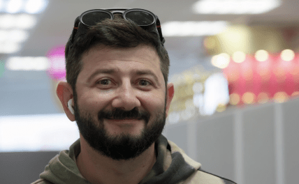 Михаил Галустян