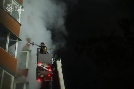 Пожежа через атаку на Київ