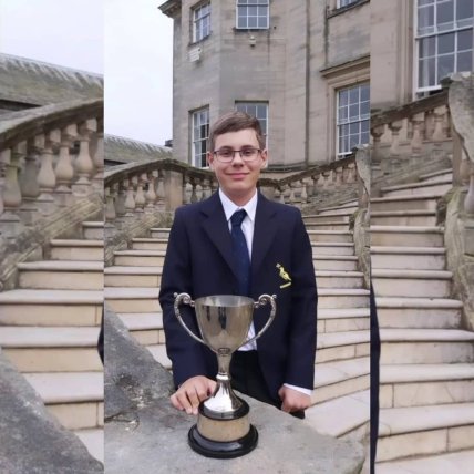 Син Тіни Кароль Веня