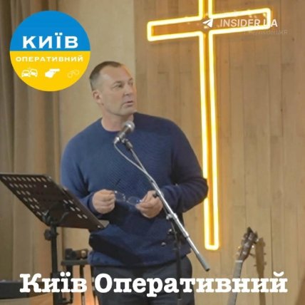 Как выглядит водитель, влетевший в подземку в Киеве