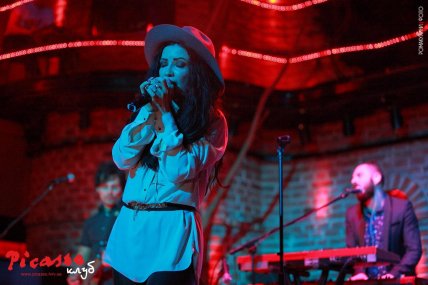 Співачка Lama Львів