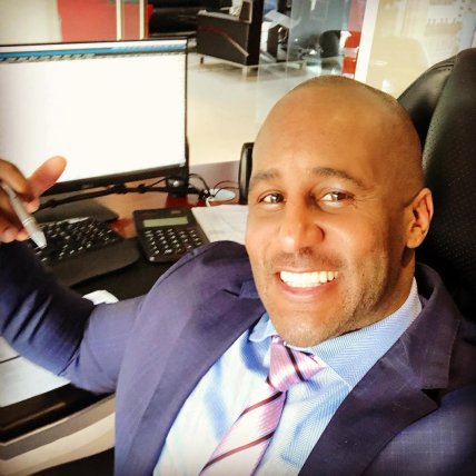 Фон К. Каммингс