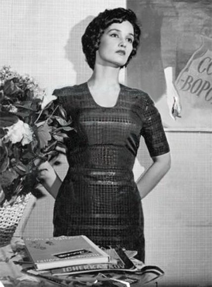 Зинаида Кириенко в молодости