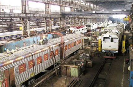 Луганский тепловозостроительный завод