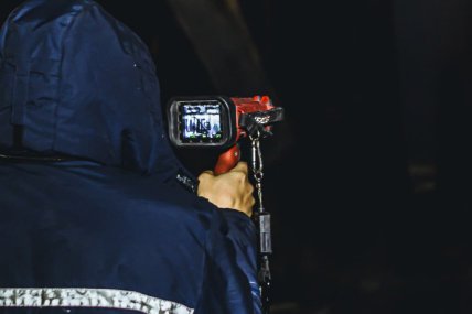 Ночью 24 марта в Киеве на улице Старовокзальной, 21 в Шевченковском районе произошел пожар в 1-этажном здании, которое было пристроено к 3-х этажному зданию магазина.