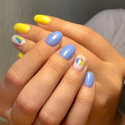 Модный маникюр на осень 2022