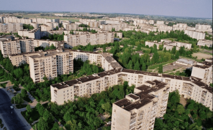 Самый длинный дом в мире находится в Луцке