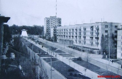 Район Вишенька під час розбудови