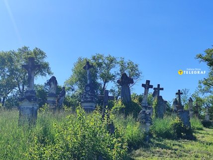 польское кладбище в Струсове фото