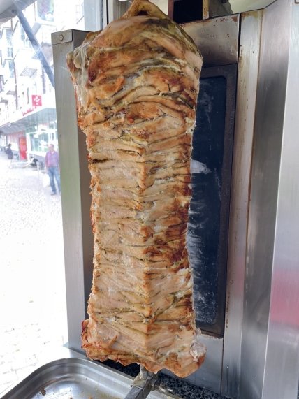 Мясо на вертеле