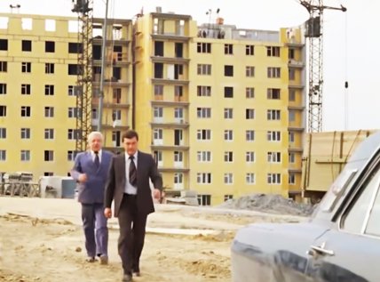 Днепр Сокол-1 в фильме Странный отпуск