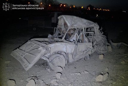 Пожежа на автостоянці у Запоріжжі 15.04.2026 після російської атаки