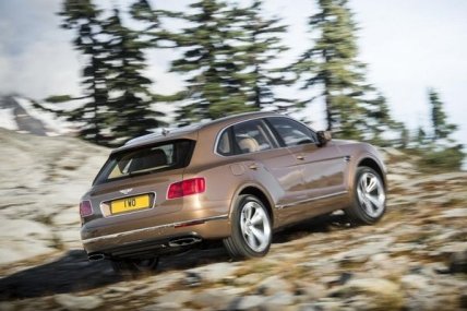 Внедорожник Bentley Bentayga получит новую версию