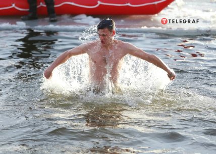 Купання на Хрещення у Києві