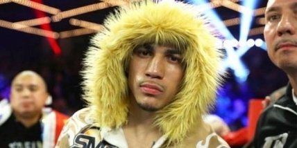 Теофимо Лопес 