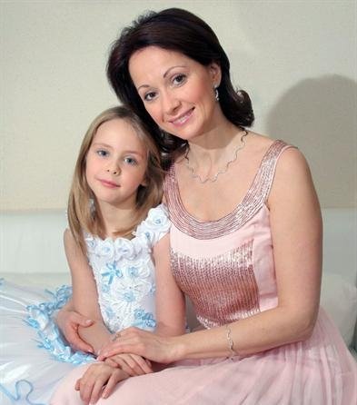 Ольга Кабо станет мамой в третий раз - изображение №1