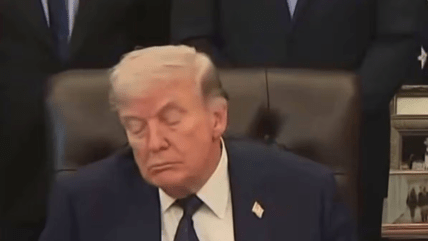 Трамп засыпал на мероприятии