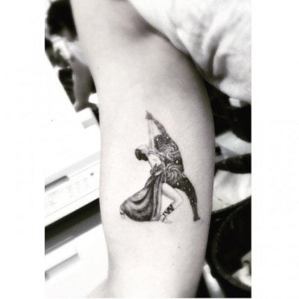 Дочь Брюса Уиллиса сделала себе татуировку украинца