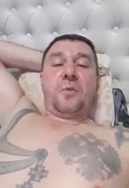 Саша Курара