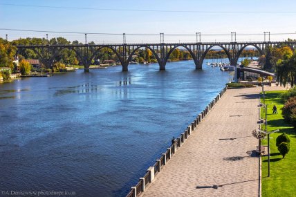 Самая большая набережная в Европе расположена в Днепре