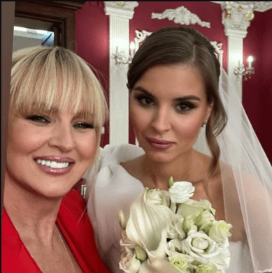 Светлана Лазарева