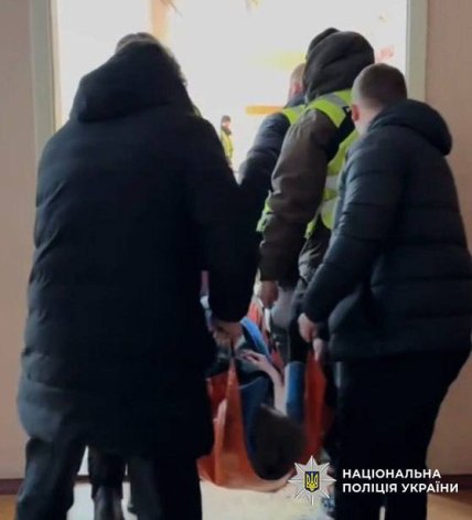 Напад підлітка з ножем у школі Києва 12.01.2025