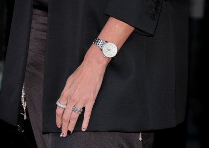 Шарліз Терон годинник