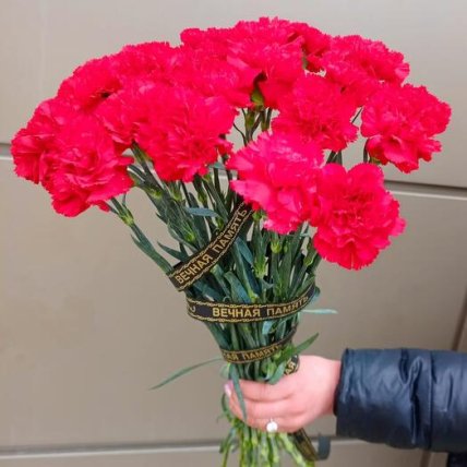 Хризантемы на похороны