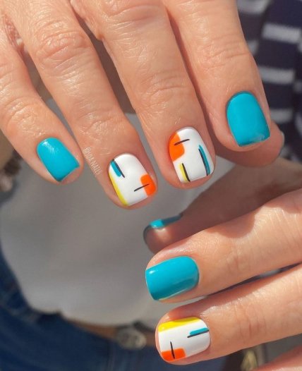 Геометрія на нігтях