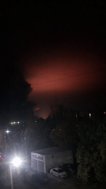 Пожар после атаки дронов в оккупированном Крыму