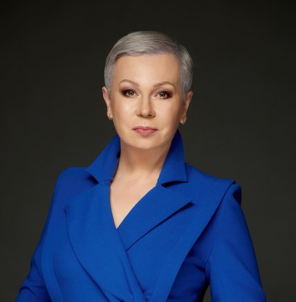 Алла Мазур короткая стрижка