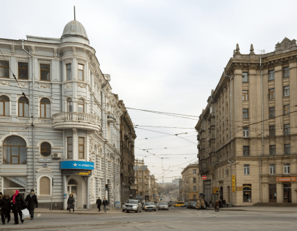 Проспект Героев Харькова в Харькове