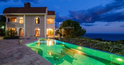 Дом Труханова в Крыму