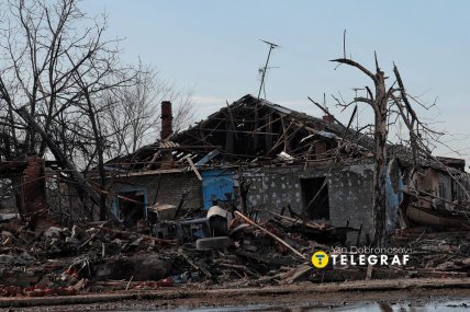 Разбитые снарядами улицы и дома