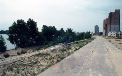 Набережна на Оболоні у 1980-х