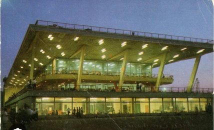 Морський вокзал в Одесі.