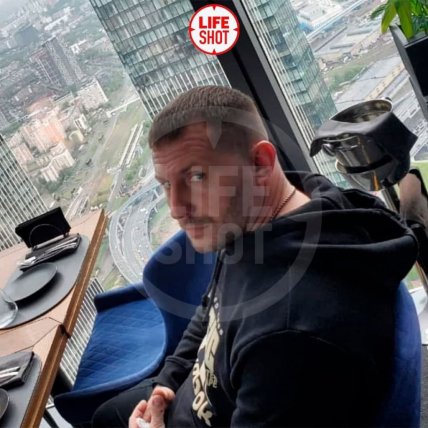 пауэрлифтер